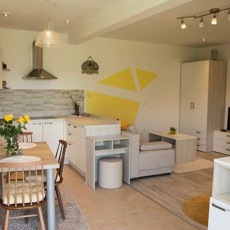 Vila Palma - App Palma & Room Figa Ankaran Eksteriør billede
