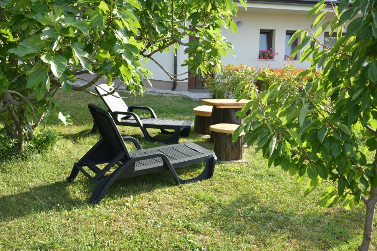 Vila Palma - App Palma & Room Figa Ankaran Eksteriør billede